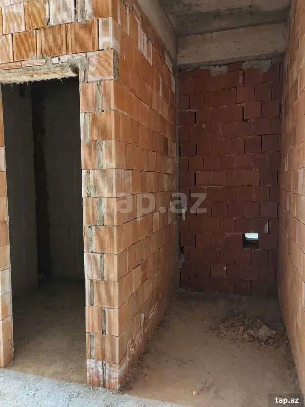 Satılır 4 otaqlı yeni tikili 143 m²