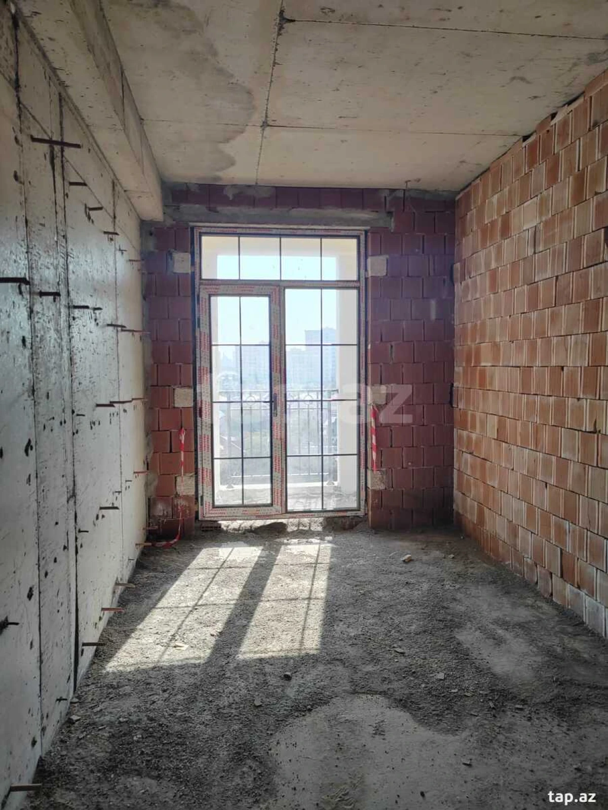 Satılır 4 otaqlı yeni tikili 143 m²