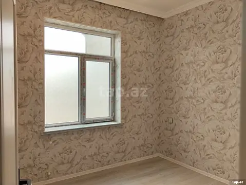 Satılır 6 otaqlı həyət evi