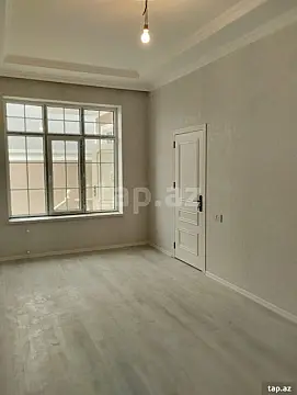 Satılır 6 otaqlı həyət evi