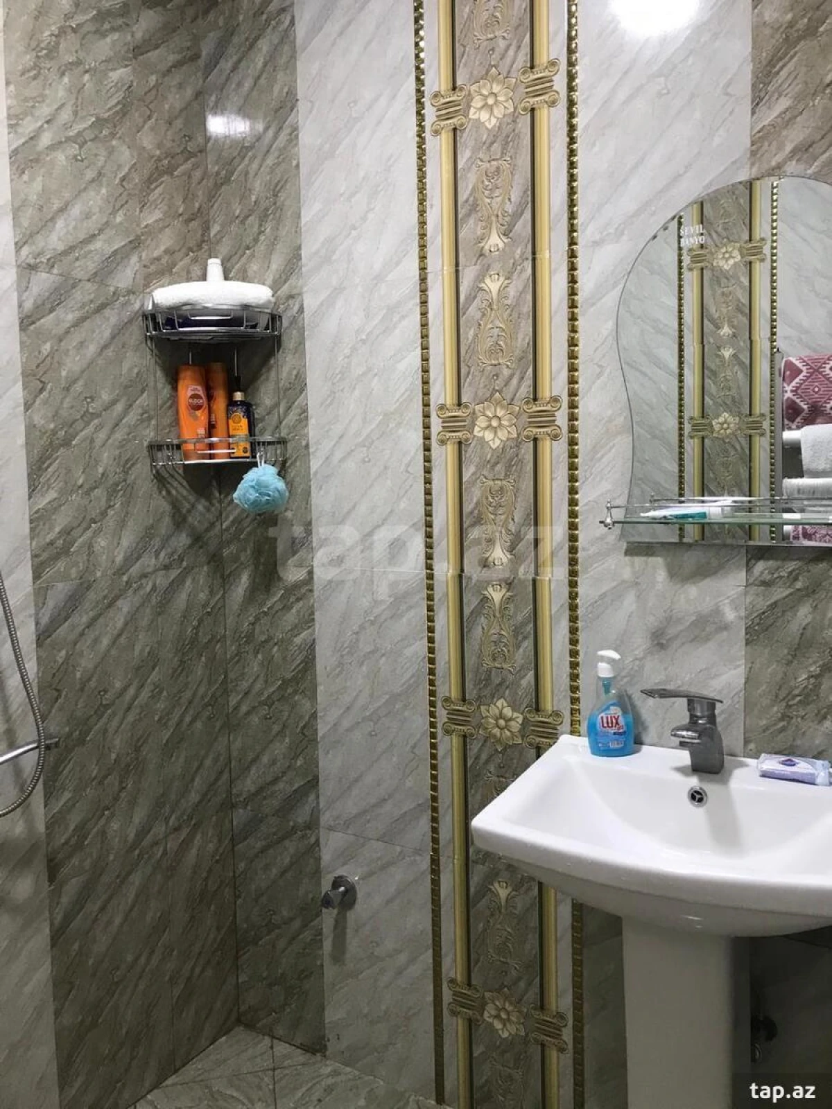 Kirayə verilir 2 otaqlı yeni tikili 60 m²
