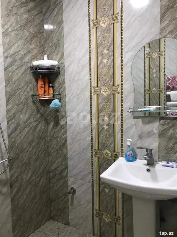 Kirayə verilir 2 otaqlı yeni tikili 60 m²