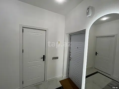 Satılır 2 otaqlı yeni tikili 82 m²