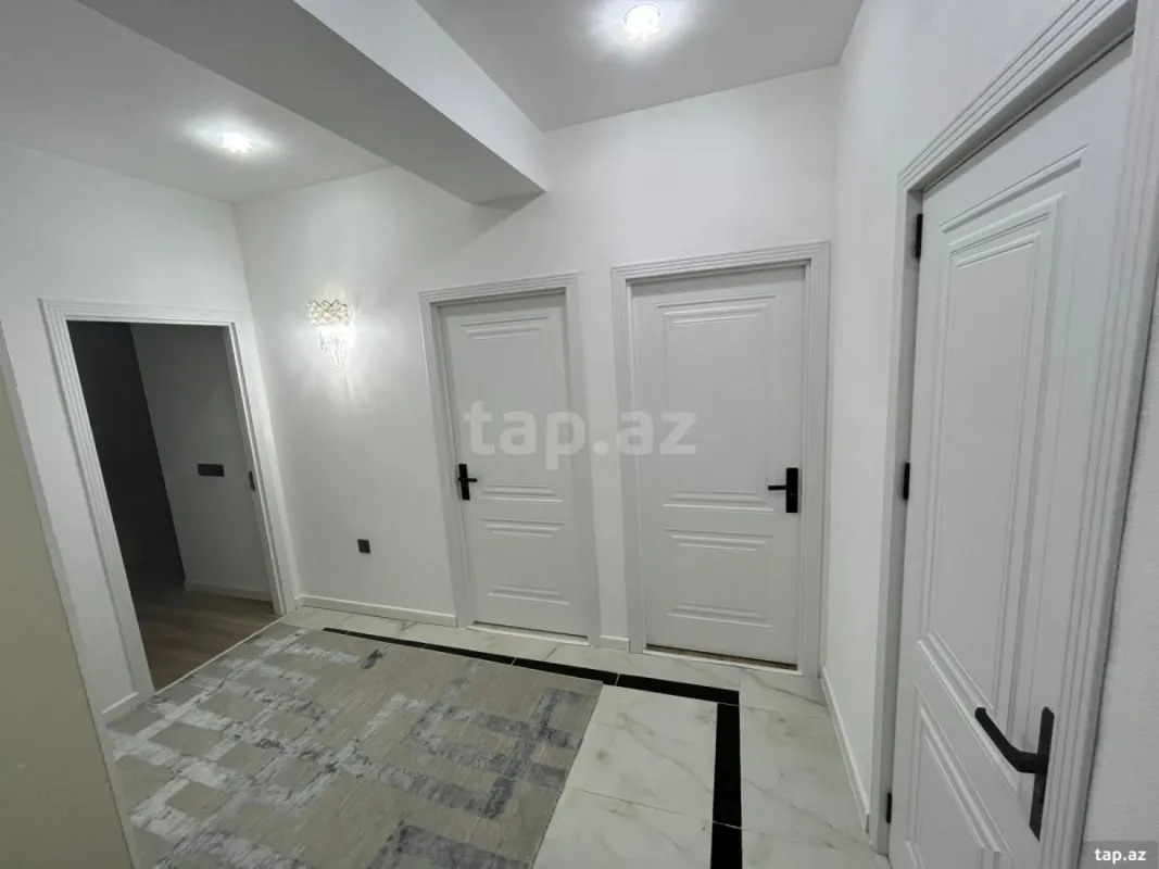 Satılır 2 otaqlı yeni tikili 82 m²