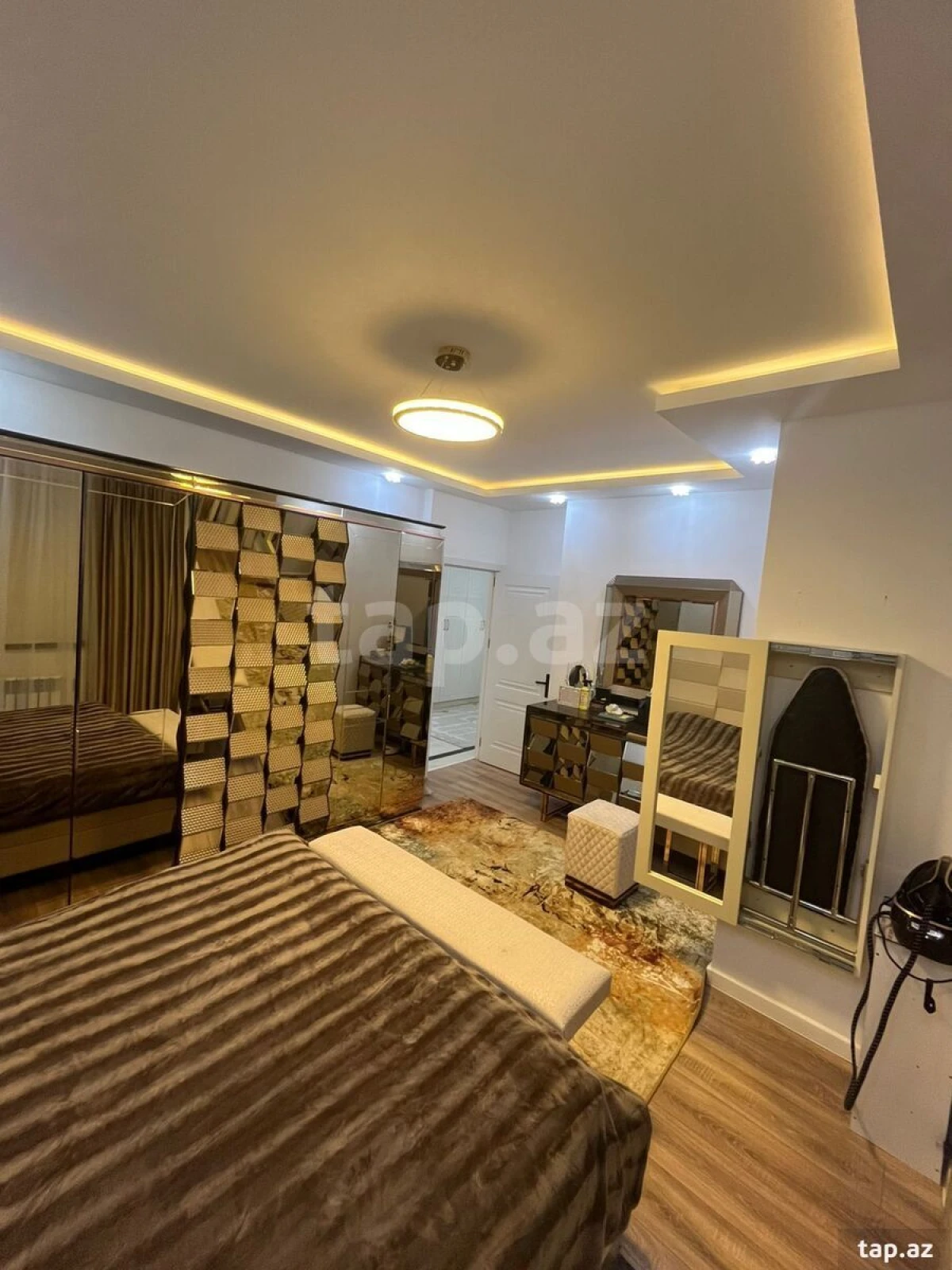 Satılır 2 otaqlı yeni tikili 82 m²