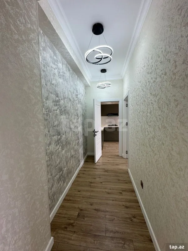 Satılır 3 otaqlı yeni tikili 74 m²