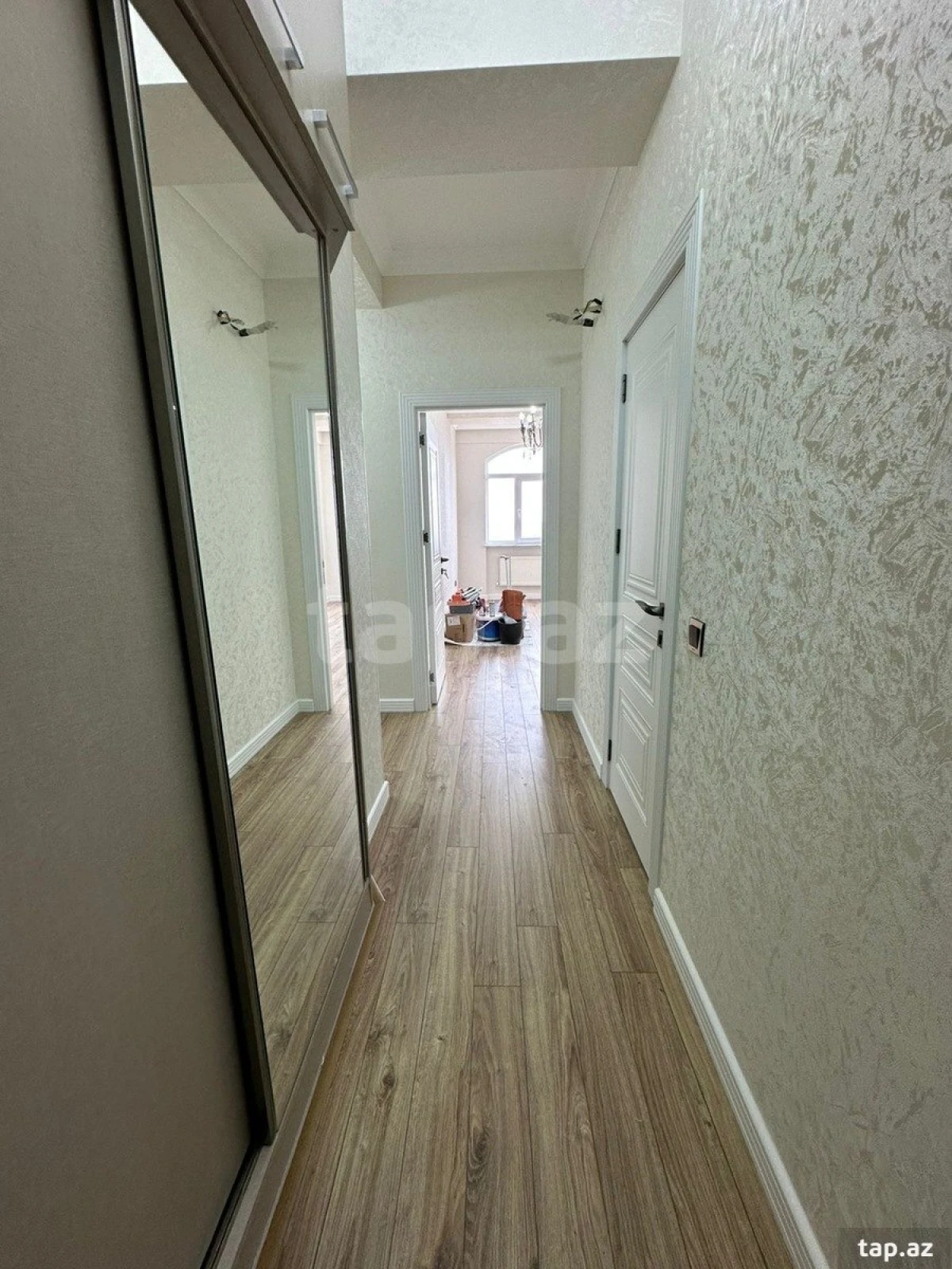 Satılır 3 otaqlı yeni tikili 74 m²