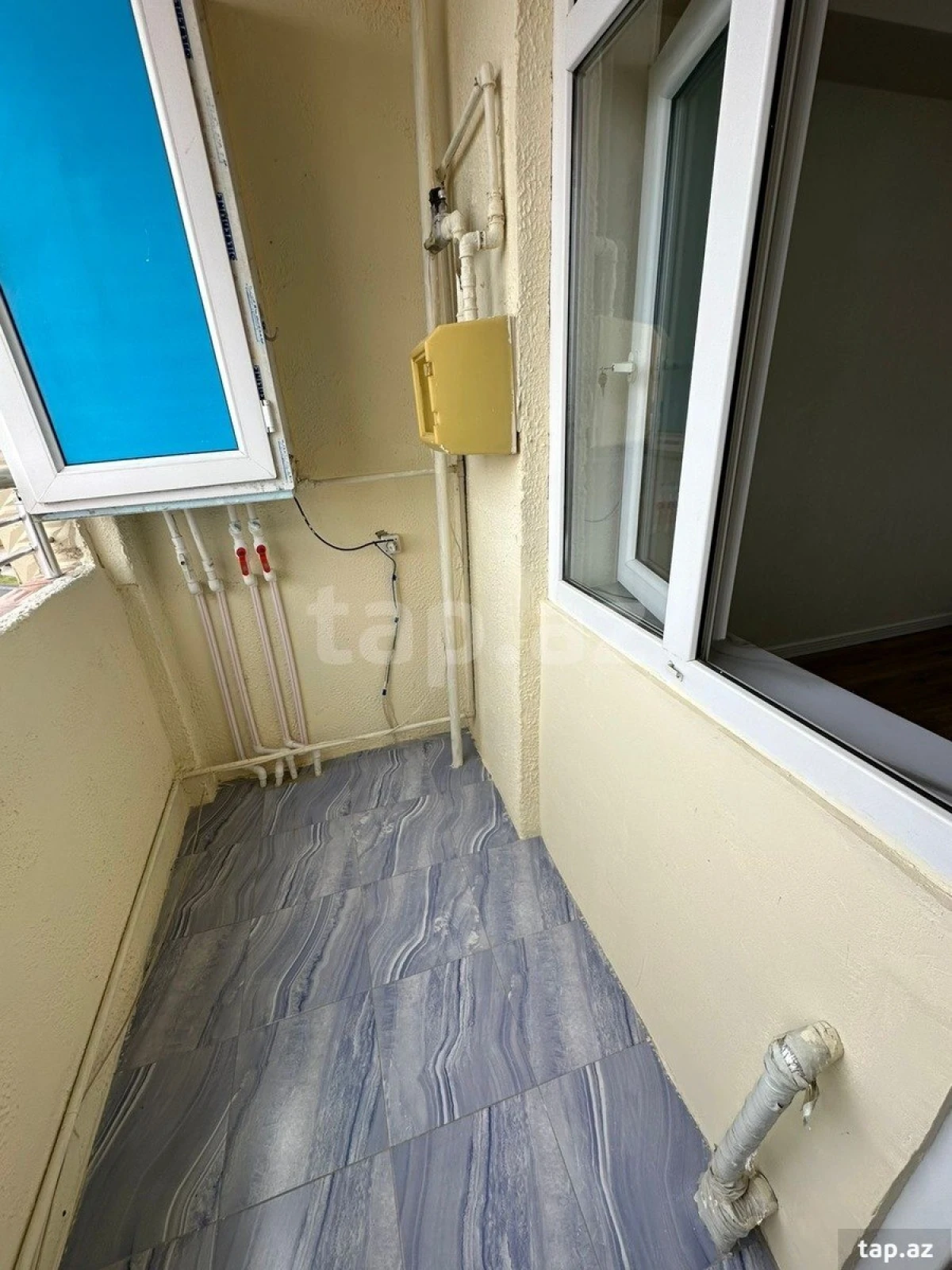 Satılır 3 otaqlı yeni tikili 74 m²