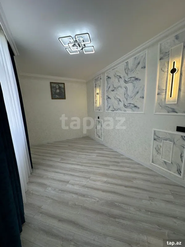 Satılır 3 otaqlı yeni tikili 74 m²