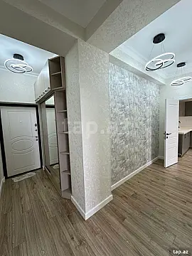 Satılır 3 otaqlı yeni tikili 74 m²