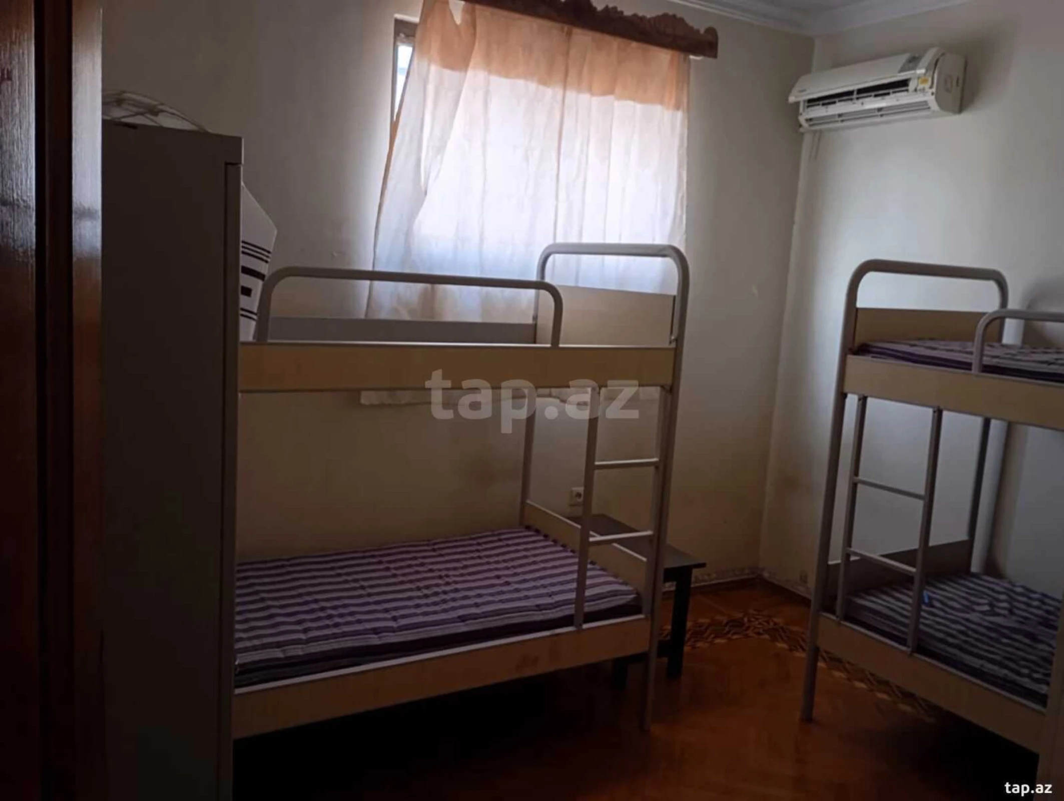 Kirayə verilir 1 otaqlı mənzil 700 m²