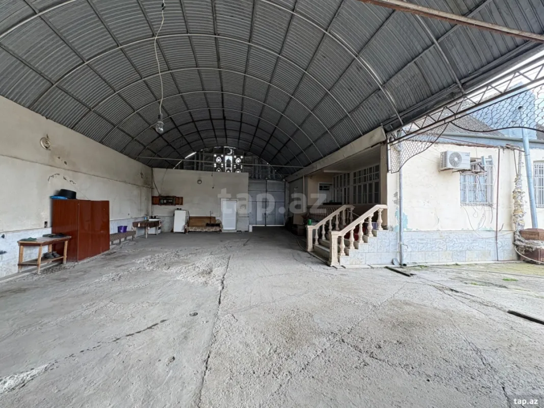 Satılır 4 otaqlı həyət evi