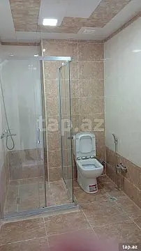 Kirayə verilir 2 otaqlı yeni tikili 66 m²