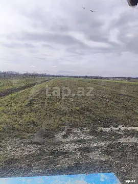 Satılır torpaq sahəsi — Bakı
