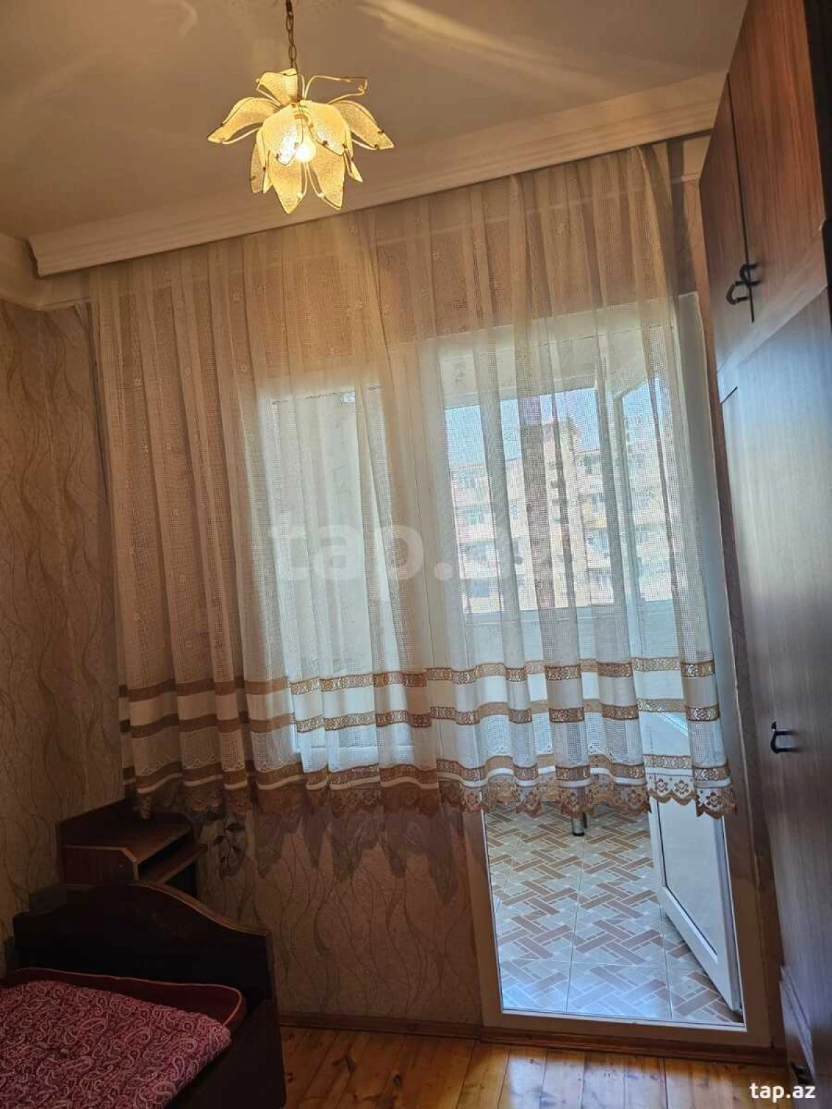 Satılır 2 otaqlı mənzil 33 m²
