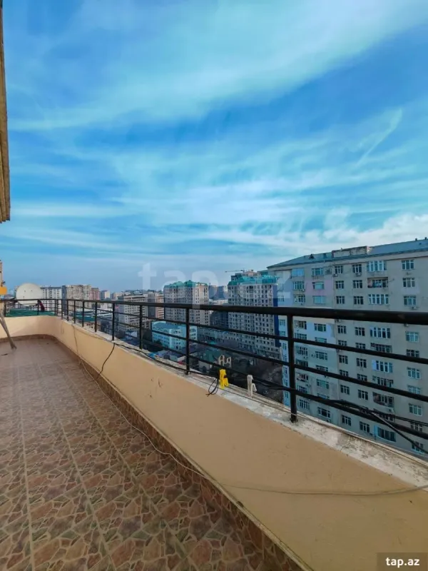 Kirayə verilir 2 otaqlı yeni tikili 150 m²