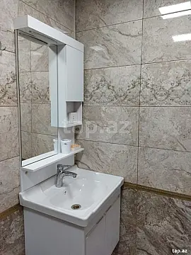 Kirayə verilir 2 otaqlı mənzil 60 m²