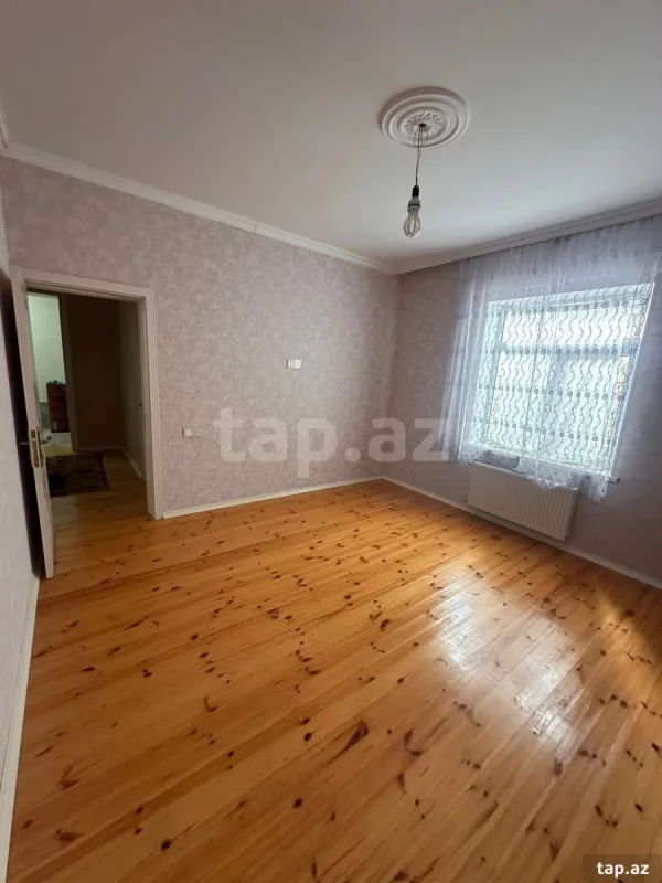 Satılır 3 otaqlı həyət evi