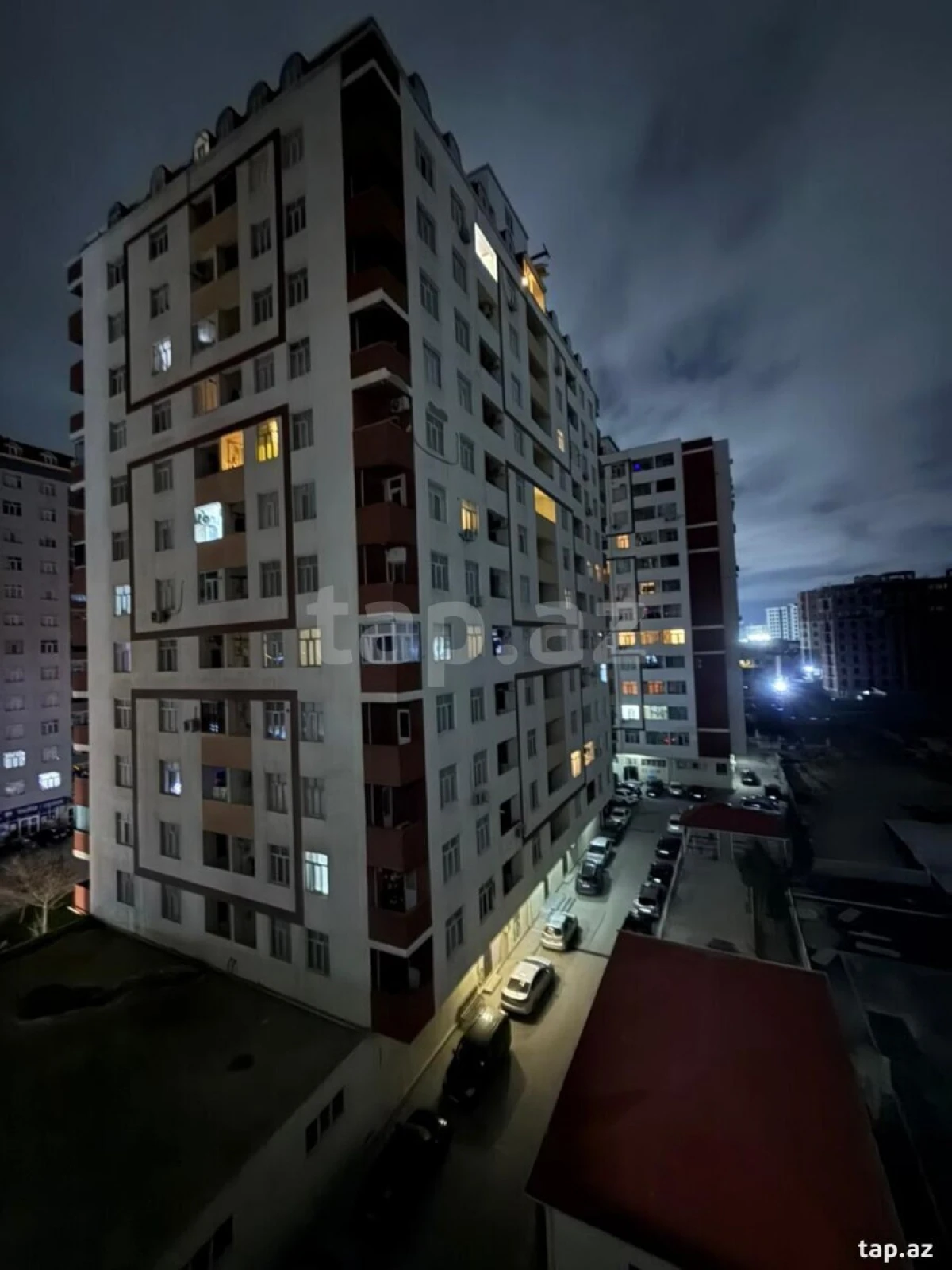 Kirayə verilir 3 otaqlı yeni tikili 100 m²