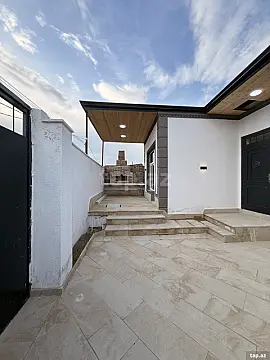 Satılır 4 otaqlı həyət evi