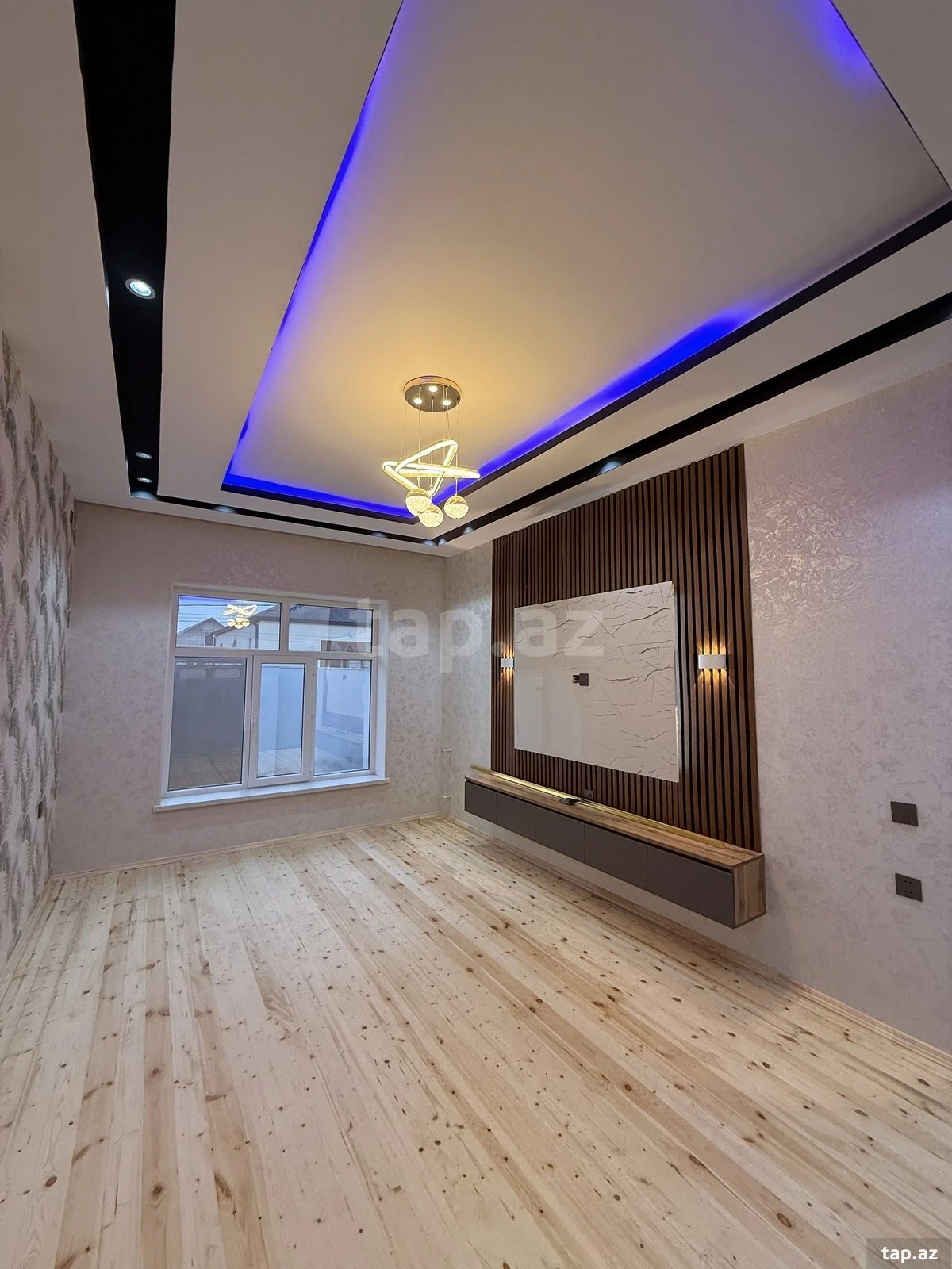 Satılır 4 otaqlı həyət evi