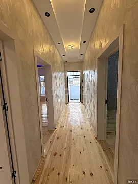 Satılır 4 otaqlı həyət evi