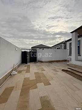 Satılır 4 otaqlı həyət evi
