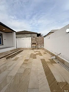 Satılır 4 otaqlı həyət evi