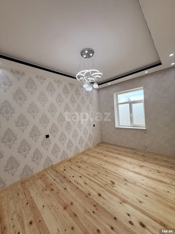 Satılır 4 otaqlı həyət evi