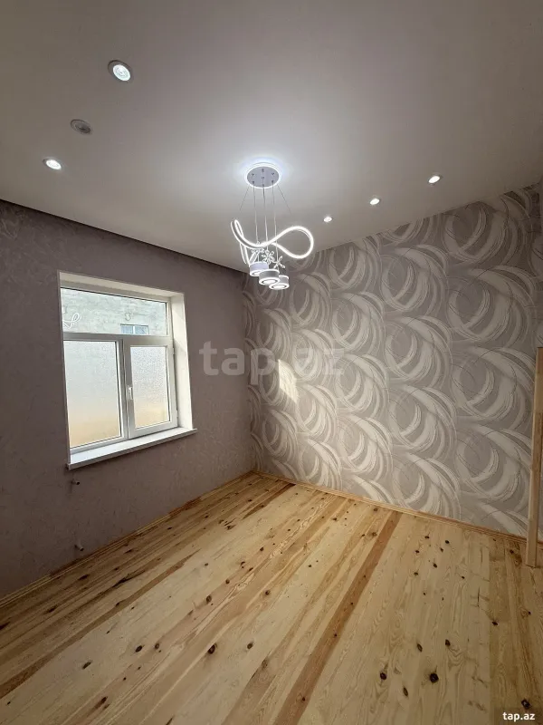 Satılır 4 otaqlı həyət evi