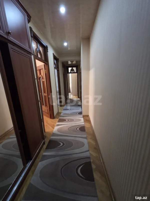 Satılır 3 otaqlı yeni tikili 90 m²