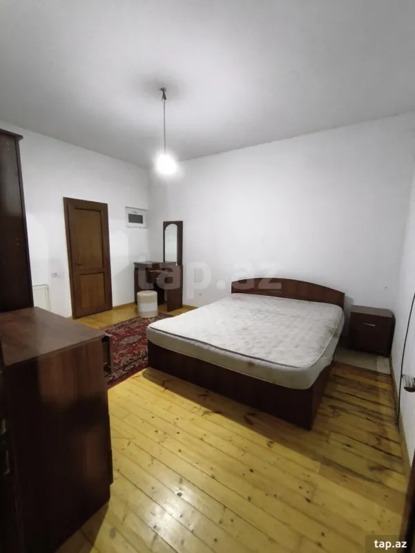 Kirayə verilir 4 otaqlı həyət evi