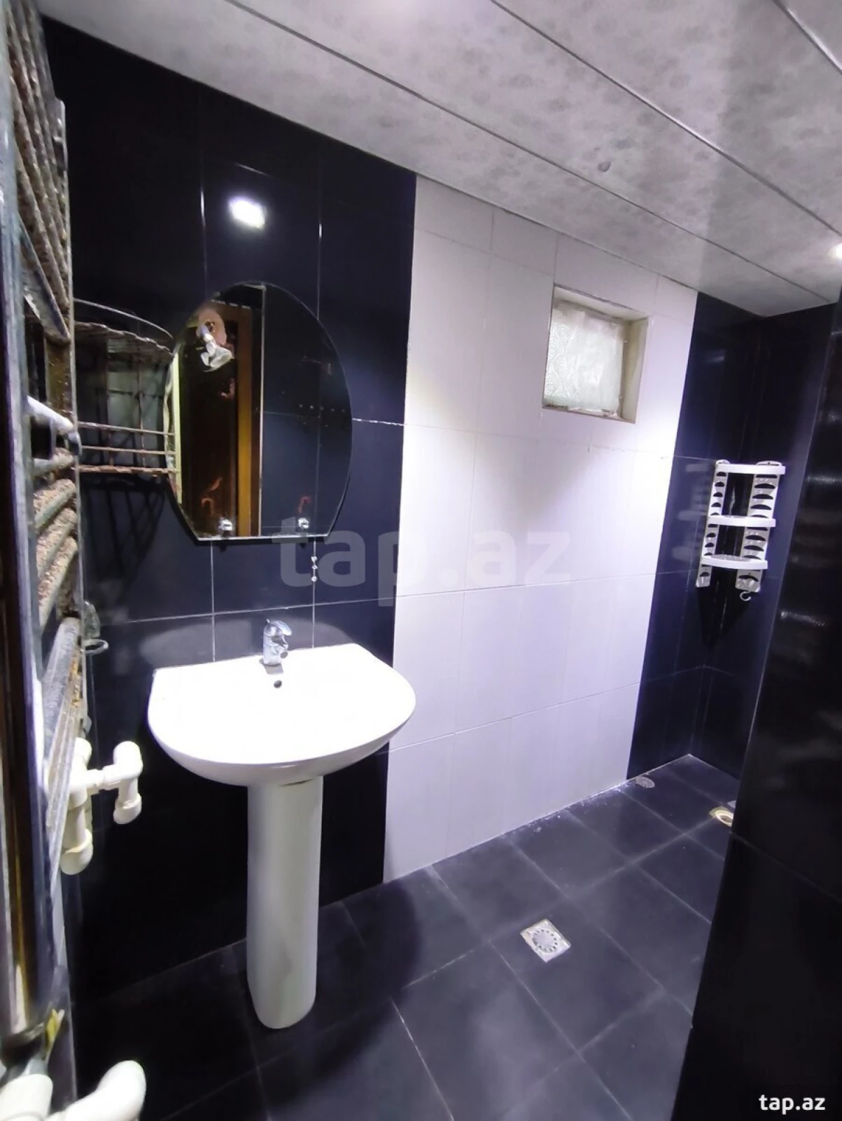 Kirayə verilir 4 otaqlı həyət evi