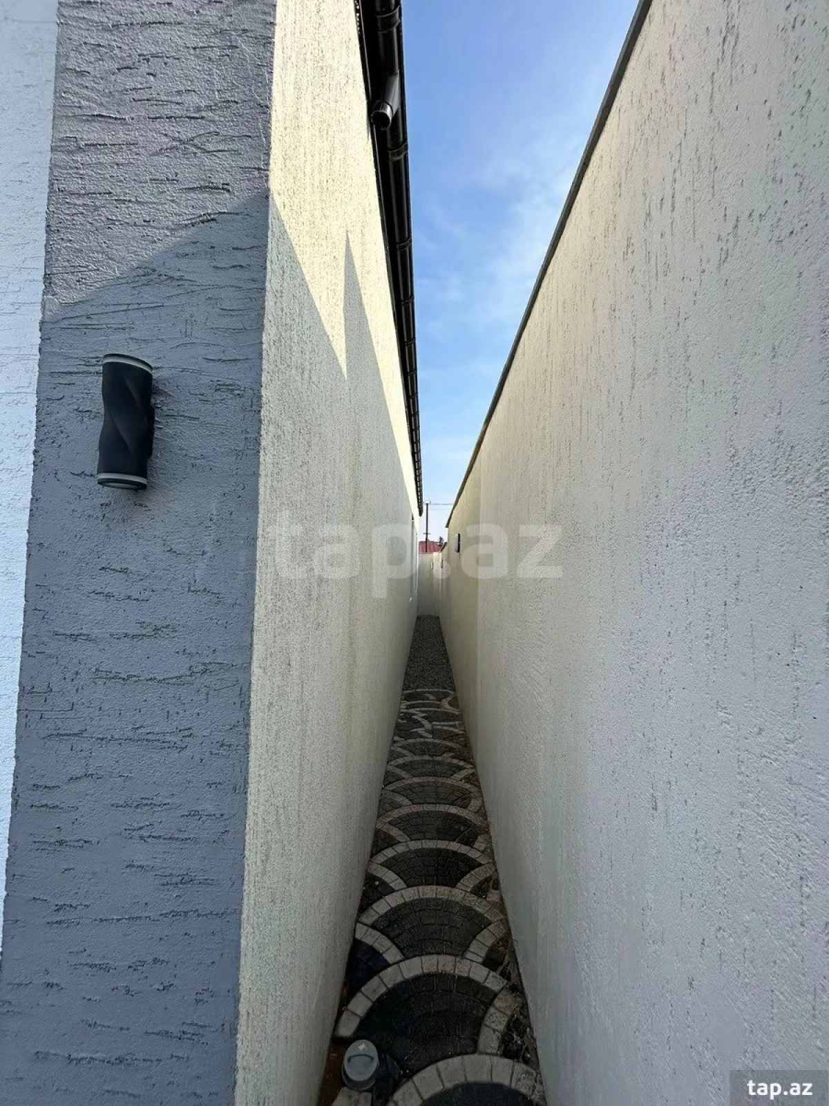 Satılır 3 otaqlı həyət evi