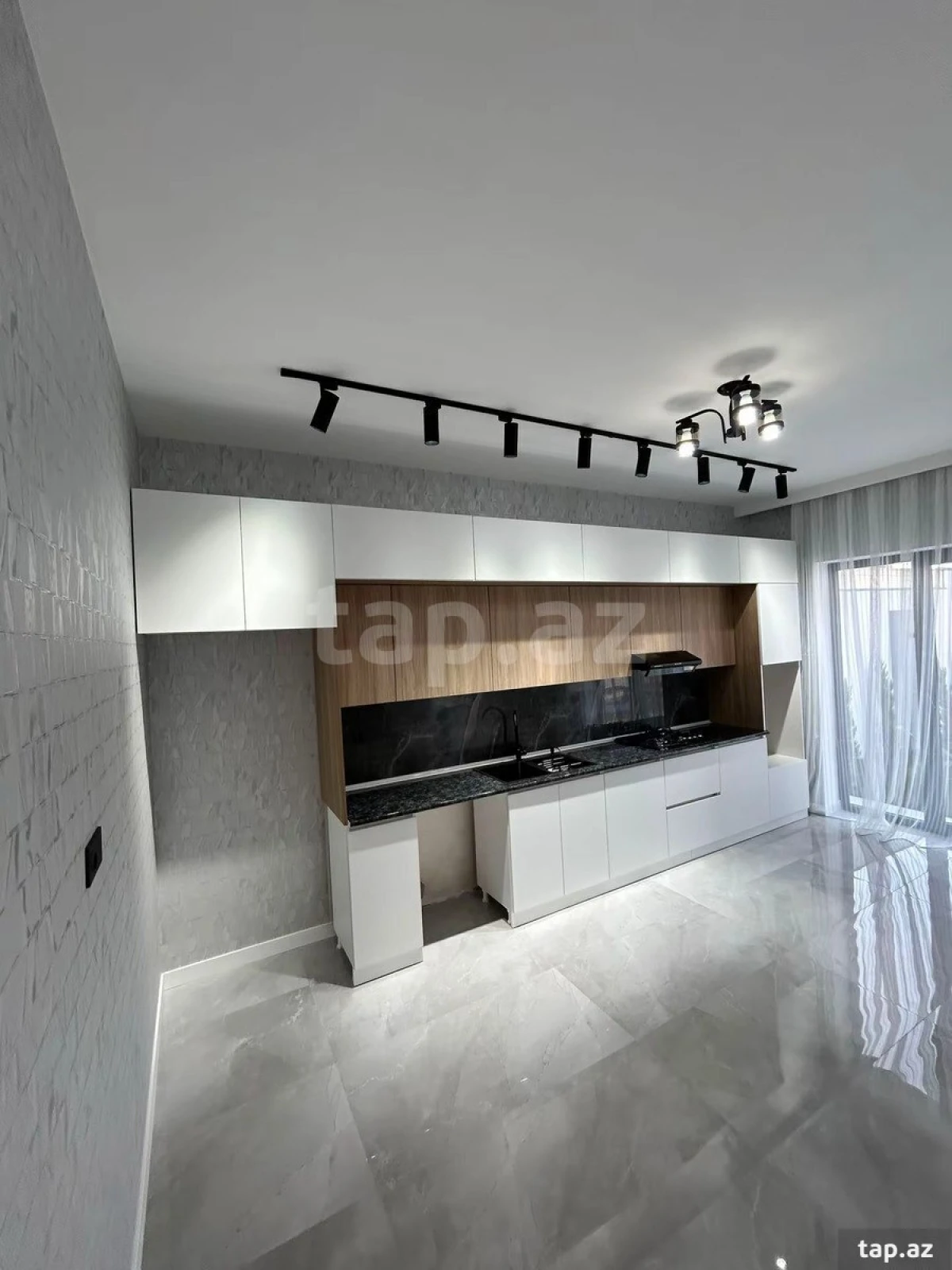 Satılır 3 otaqlı həyət evi