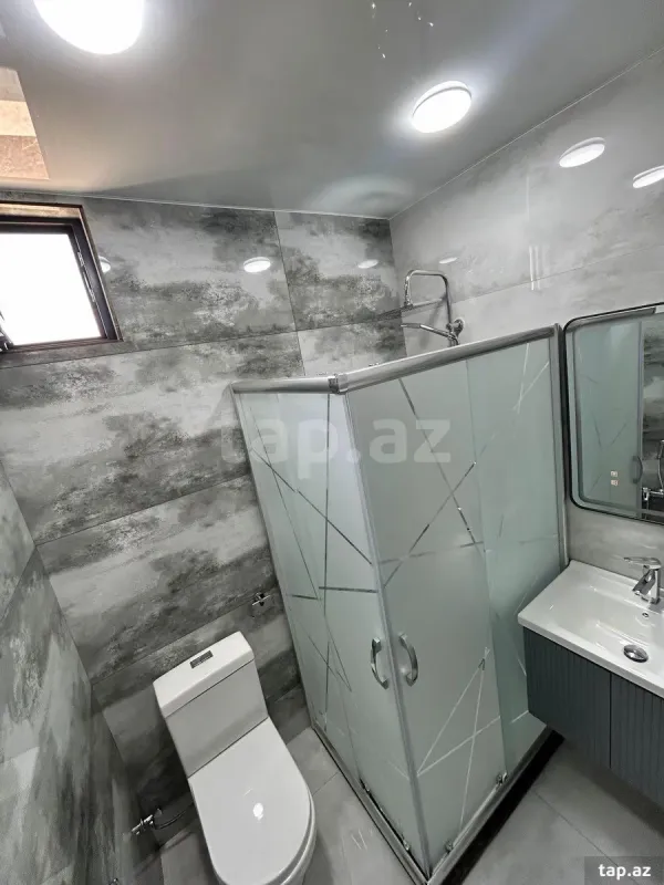 Satılır 3 otaqlı həyət evi