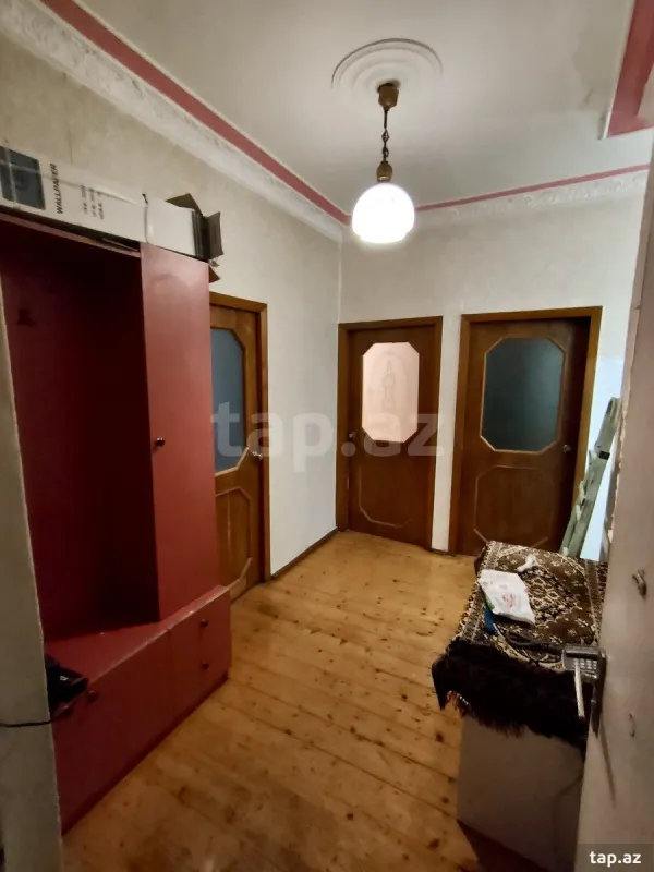 Satılır 3 otaqlı mənzil 85 m²