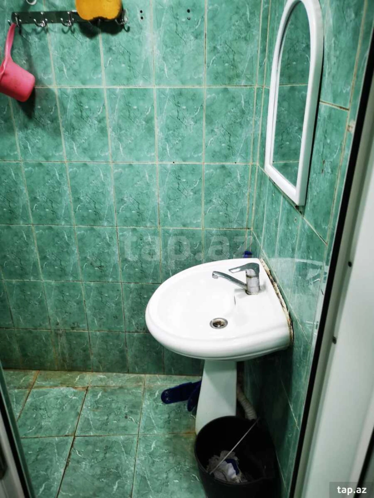 Kirayə verilir 2 otaqlı həyət evi