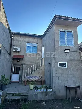 Satılır 4 otaqlı həyət evi 180 m² — Sumqayıt 4 otaq 180.00 m²