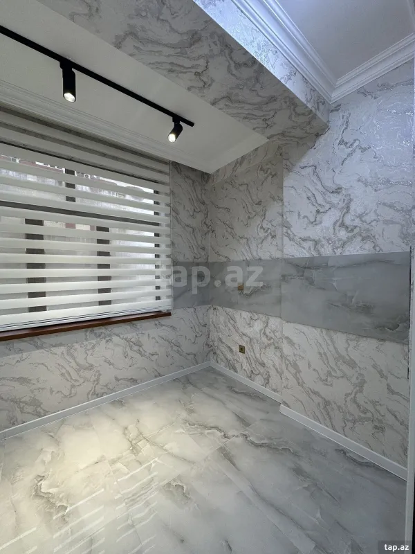 Satılır 3 otaqlı yeni tikili 90 m²