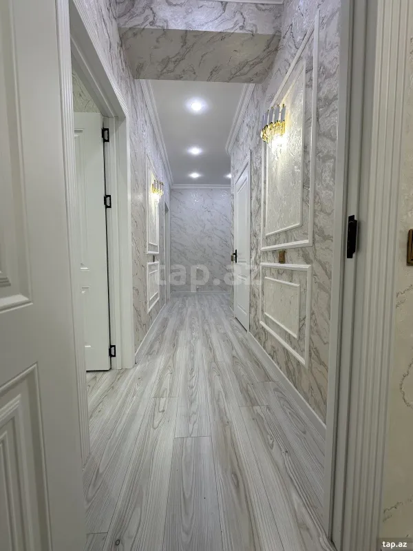 Satılır 3 otaqlı yeni tikili 90 m²