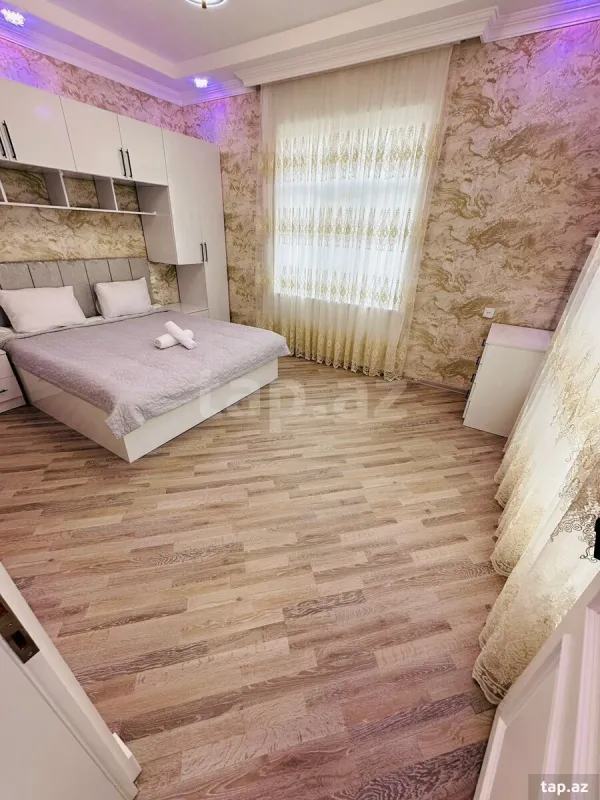 Kirayə verilir 4 otaqlı həyət evi