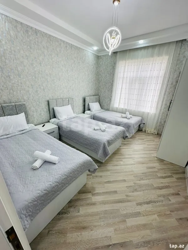 Kirayə verilir 4 otaqlı həyət evi