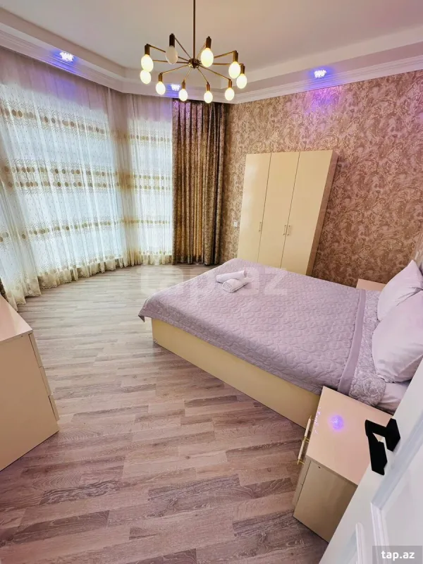 Kirayə verilir 4 otaqlı həyət evi