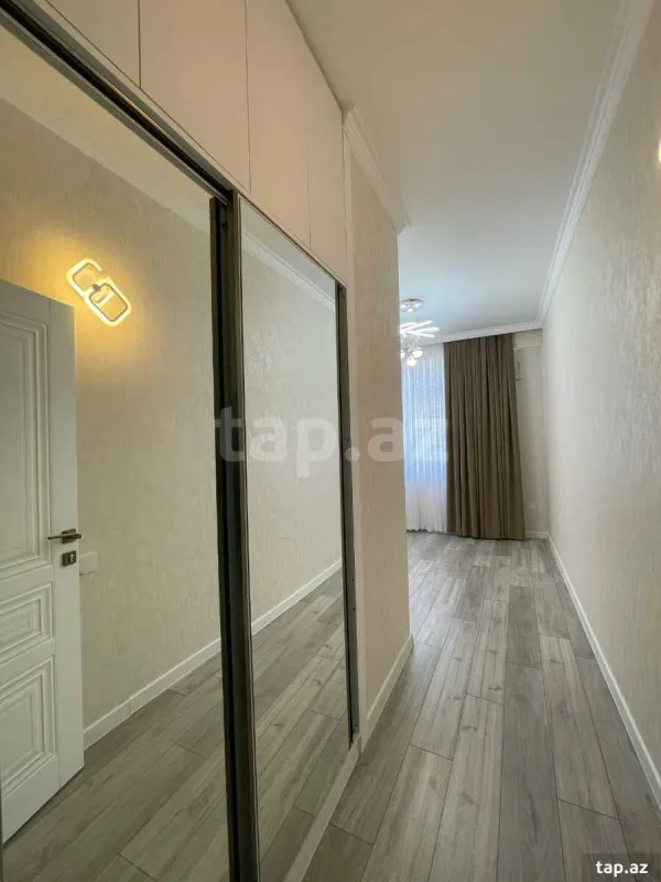Satılır 3 otaqlı yeni tikili 86 m²