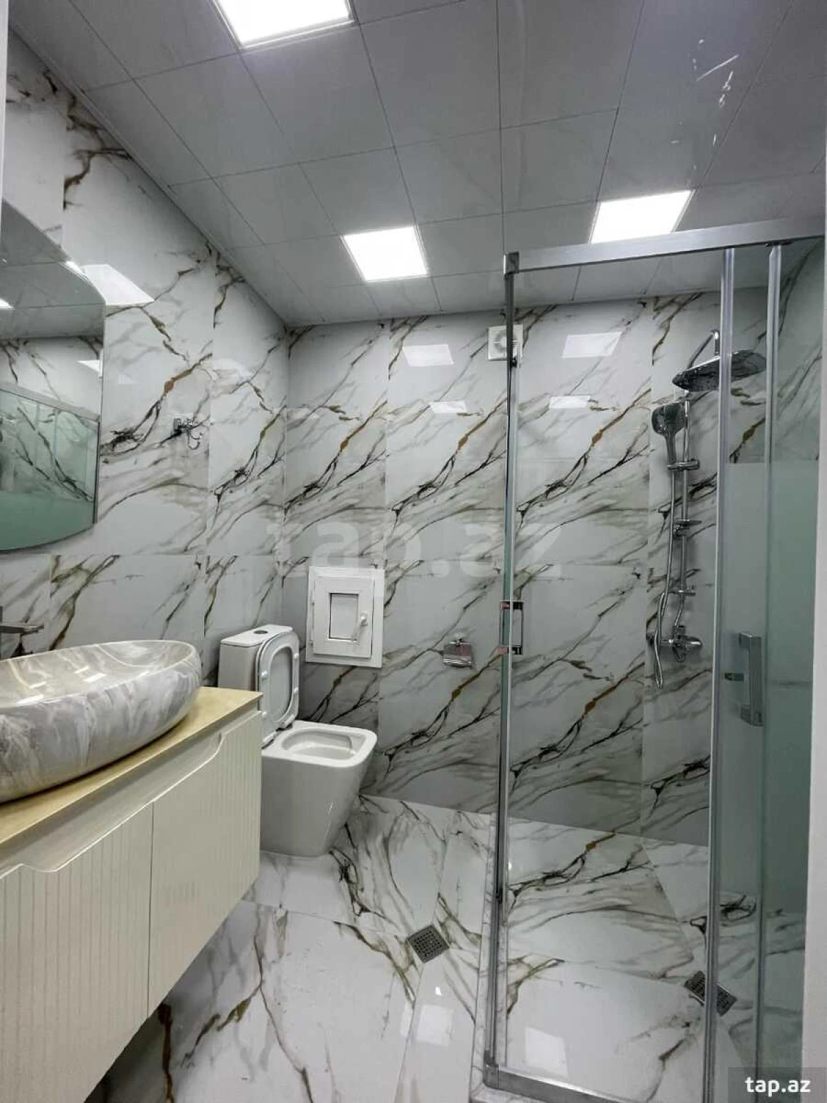 Satılır 3 otaqlı yeni tikili 86 m²