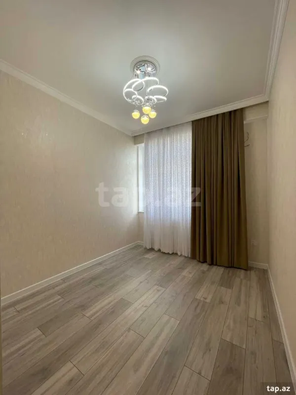 Satılır 3 otaqlı yeni tikili 86 m²