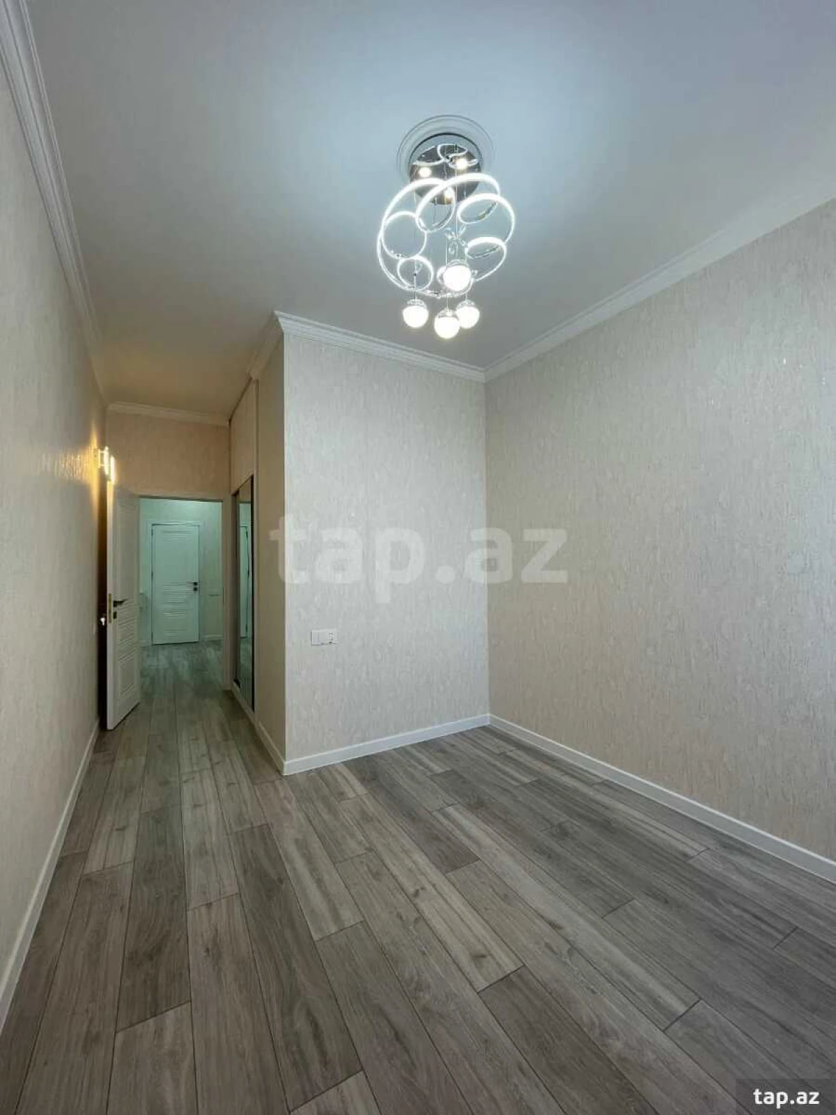 Satılır 3 otaqlı yeni tikili 86 m²