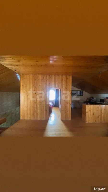 Satılır 4 otaqlı həyət evi