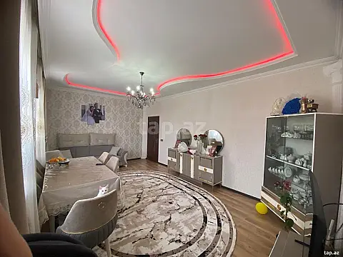 Satılır 4 otaqlı həyət evi